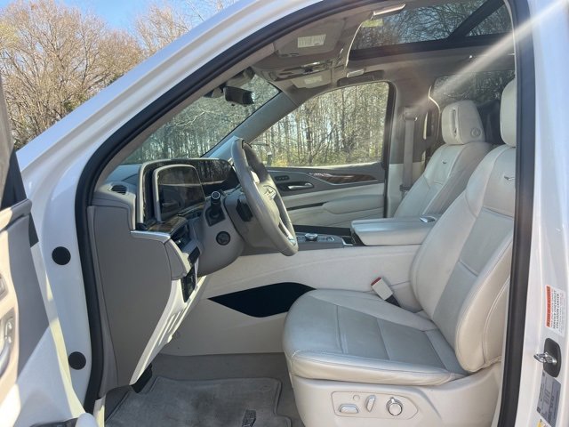 Used 2023 Cadillac Escalade Sport Platinum image 16