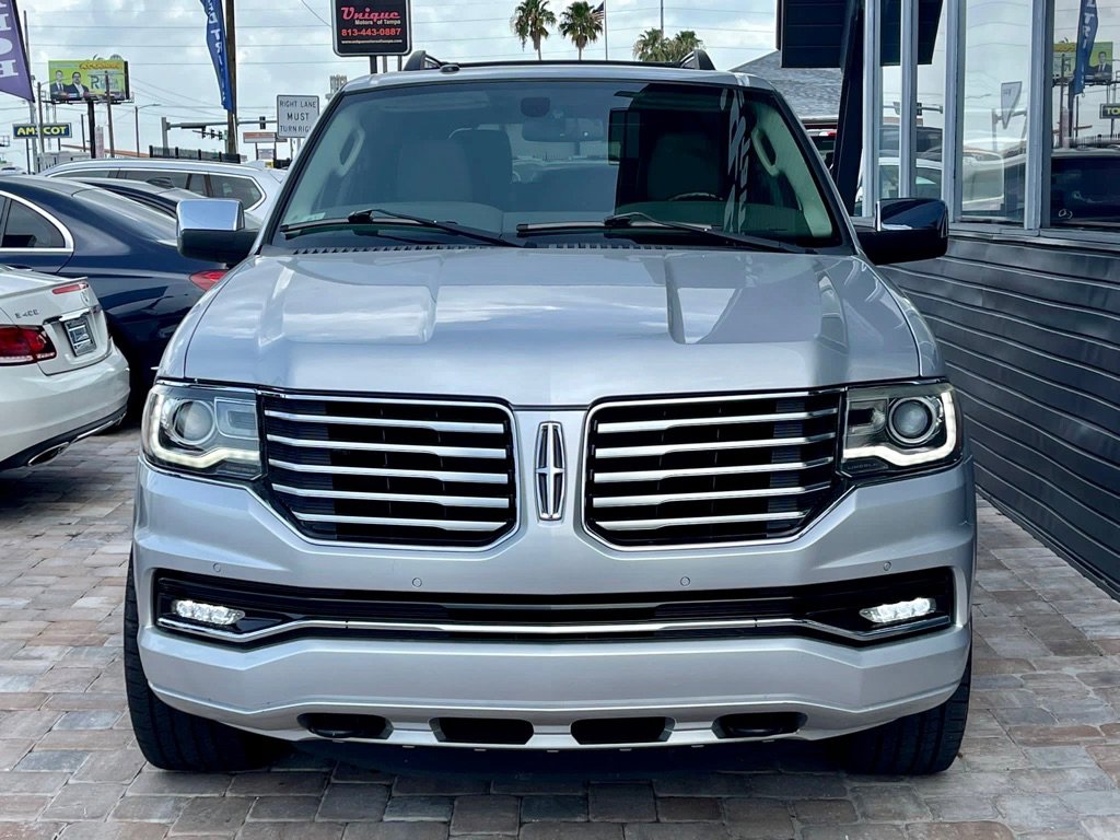 Used 2015 Lincoln Navigator 2WD image 25