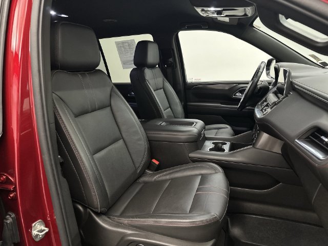 Used 2021 Chevrolet Tahoe RST w/ Luxury Package AWD/4WD image 29