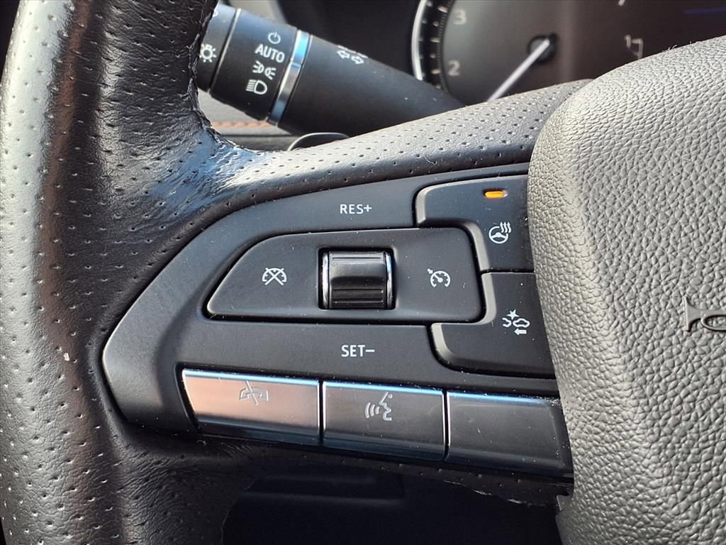 Used 2023 Cadillac XT4 Sport w/ Cold Weather Package image 29