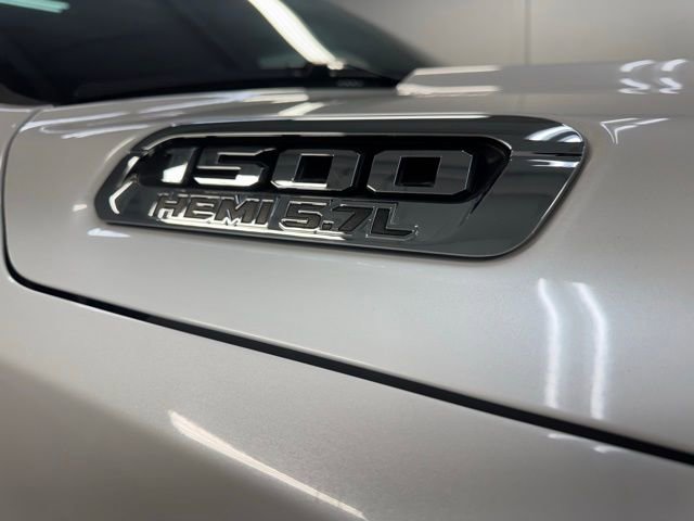 Used 2019 RAM 1500 Laramie Longhorn image 38