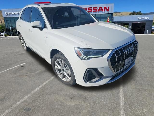 Used 2025 Audi Q3 2.0T Premium image 9