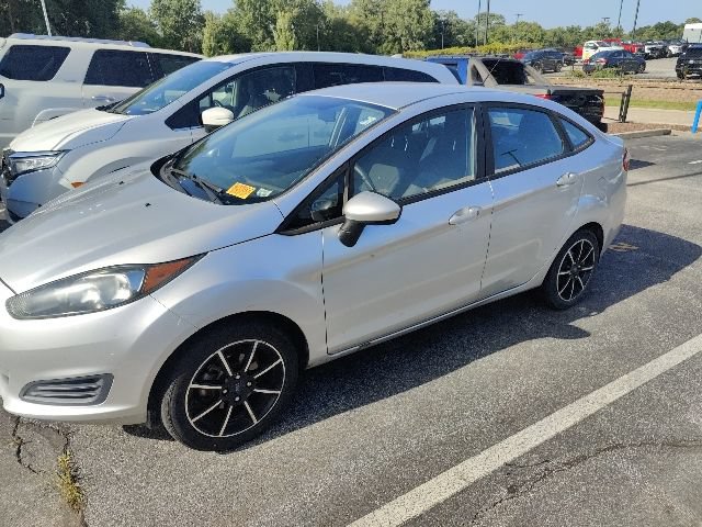Used 2019 Ford Fiesta SE FWD image 7