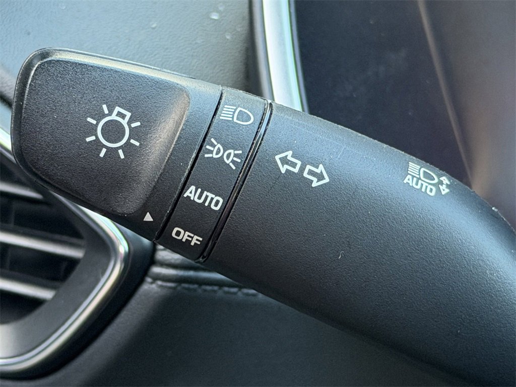 Used 2023 Hyundai Santa Fe SEL image 19