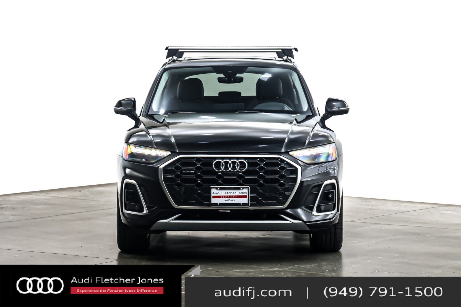 Used 2024 Audi Q5 e Prestige w/ Prestige Package image 3