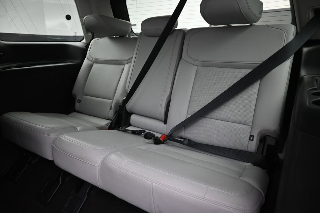 Used 2025 Ford Expedition Platinum AWD/4WD image 24