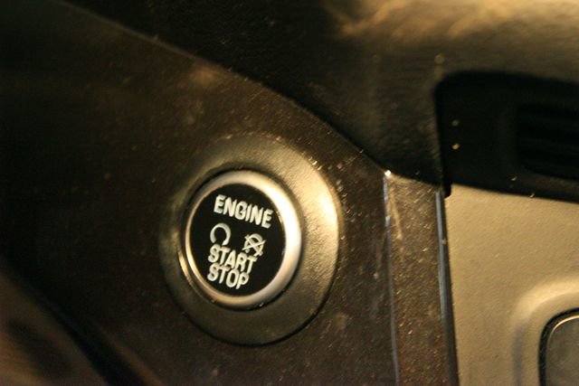 Used 2019 Ford Escape Titanium w/ U9j03 - Titanium Tow Package image 24