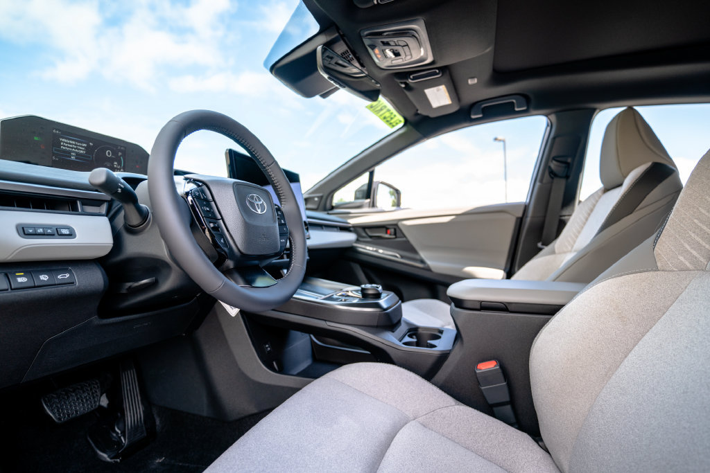 New 2026 Toyota C-HR AWD/4WD image 5