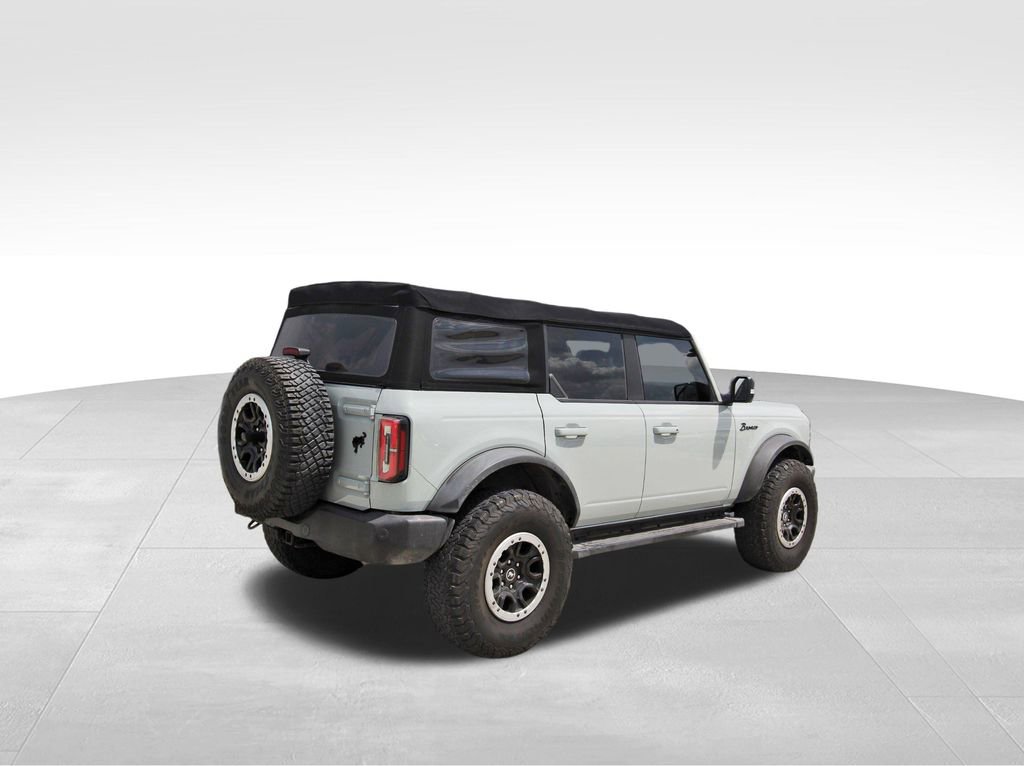Used 2021 Ford Bronco Outer Banks w/ Sasquatch Package AWD/4WD image 4