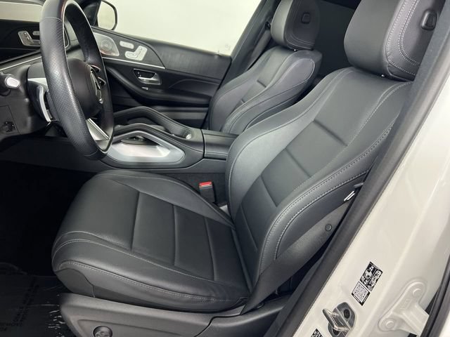 Used 2025 Mercedes-Benz GLS 450 4MATIC image 20