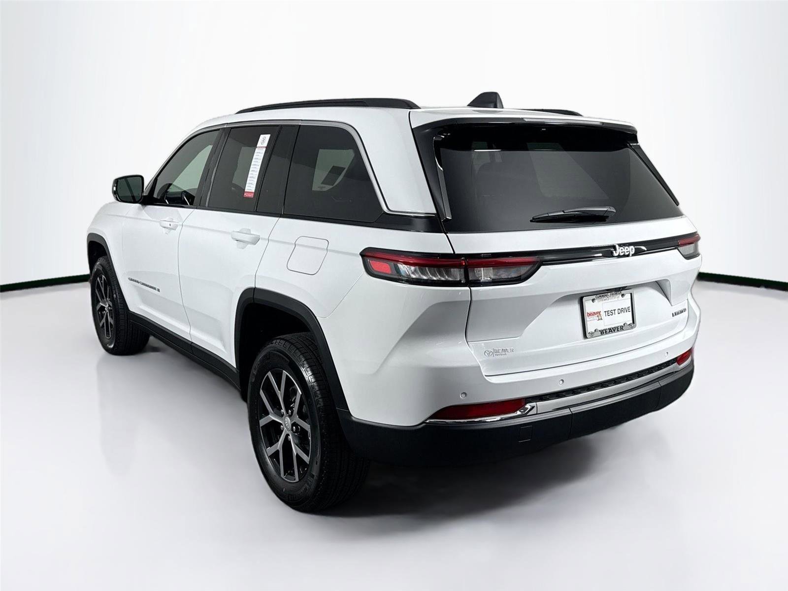 Used 2025 Jeep Grand Cherokee Limited RWD video 2