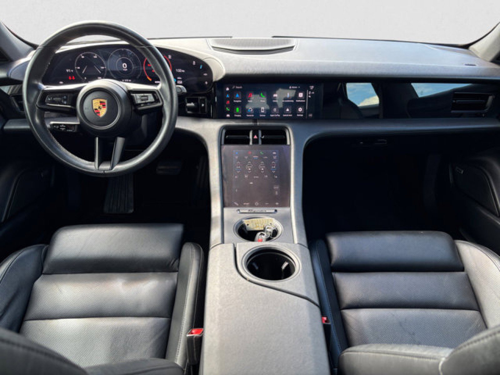 Used 2020 Porsche Taycan 4S w/ Premium Package image 13