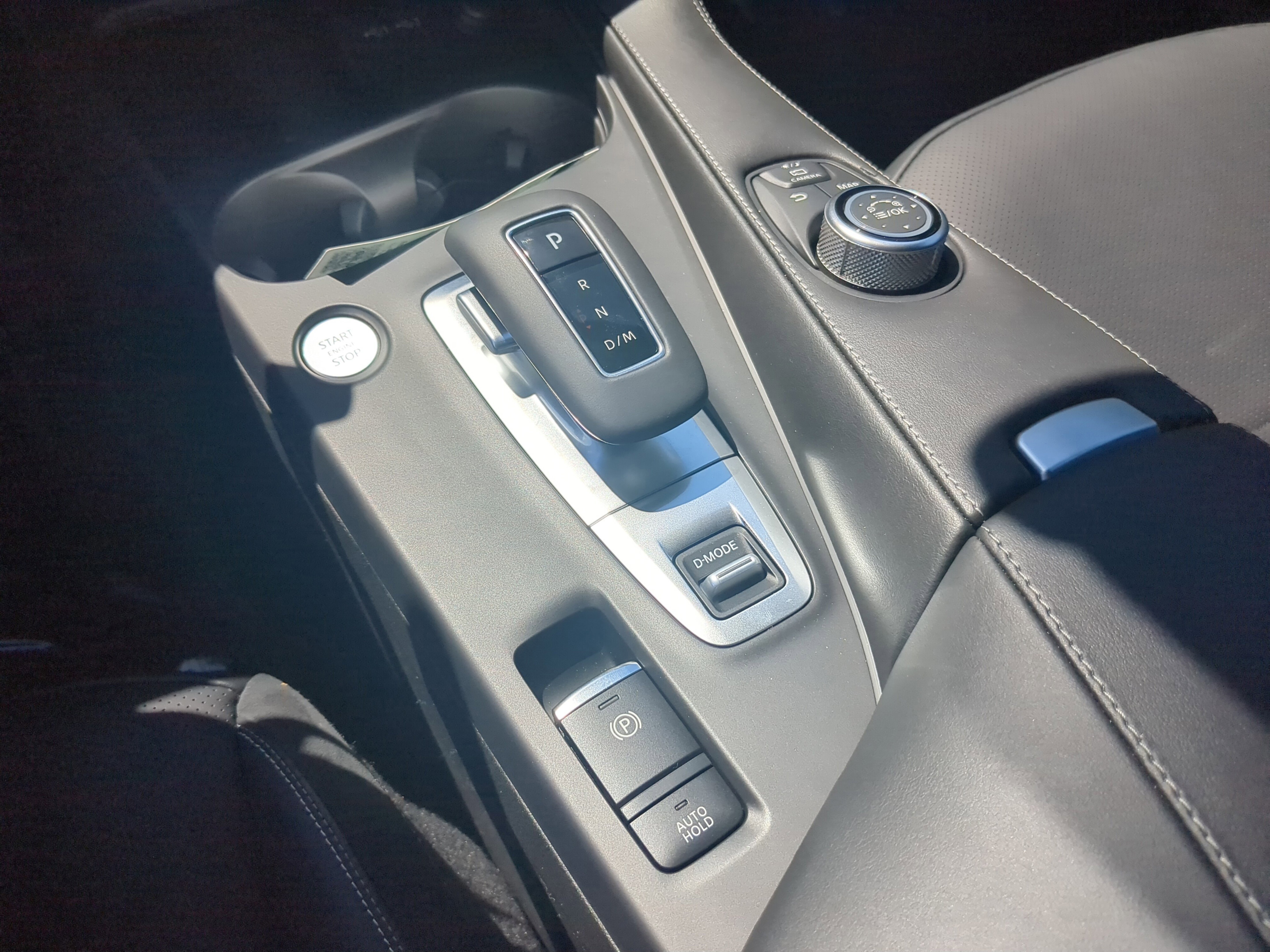 New 2025 INFINITI QX50 Sport image 29