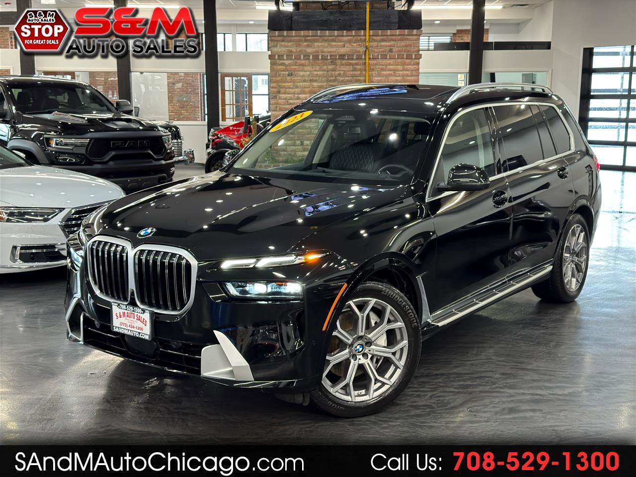Used 2023 BMW X7 xDrive40i w/ Premium Package image 1