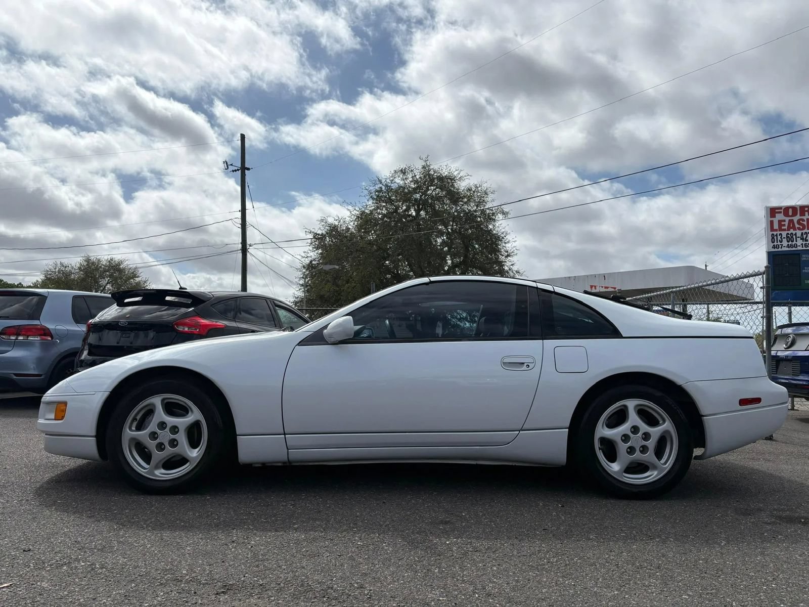 Used 1996 Nissan 300ZX Hatchback RWD image 8
