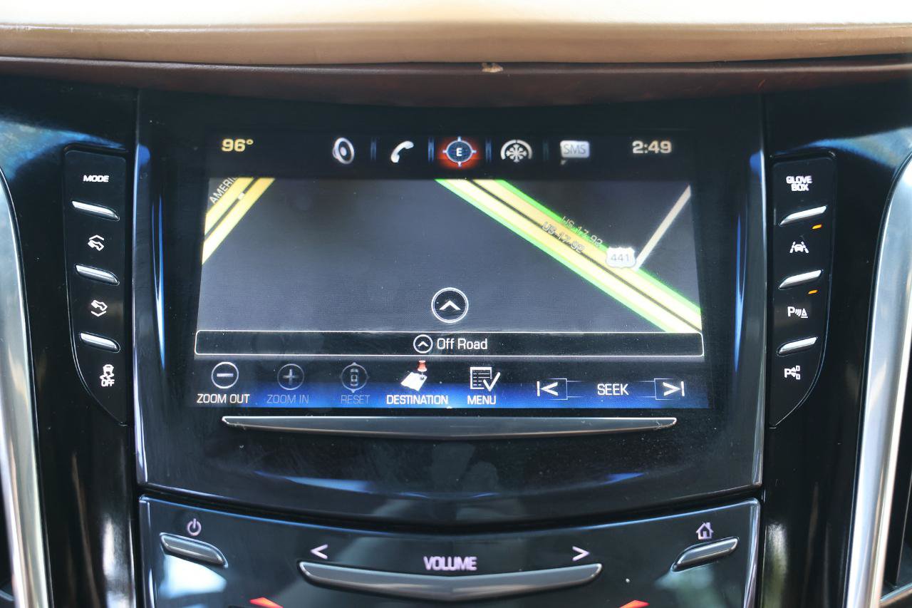 Used 2017 Cadillac Escalade ESV Platinum RWD image 40