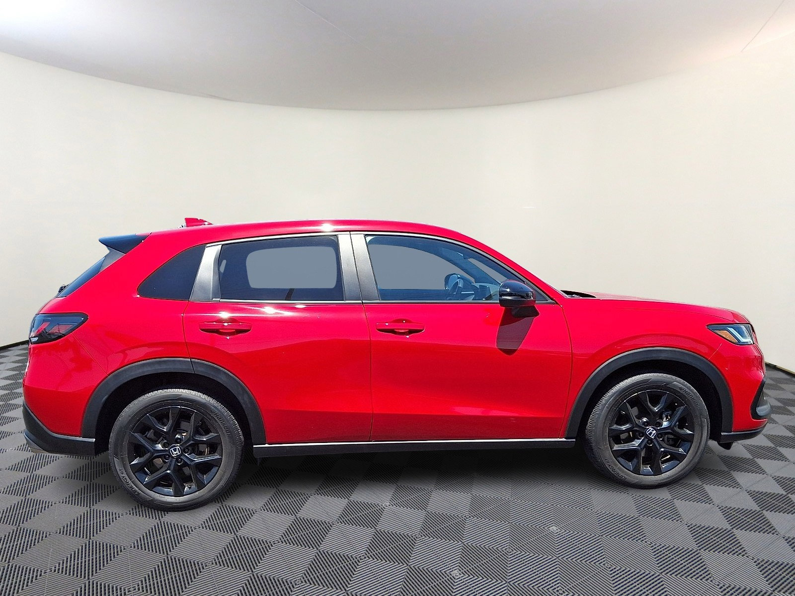 Used 2024 Honda HR-V Sport image 8