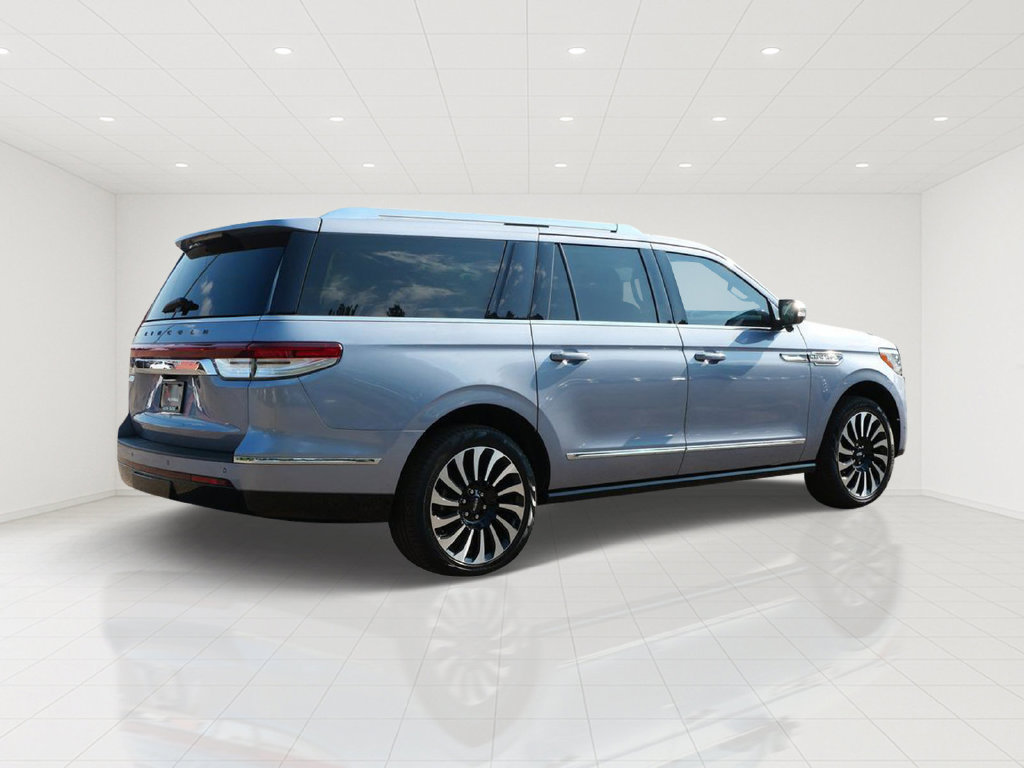 Used 2024 Lincoln Navigator L Black Label AWD/4WD image 6