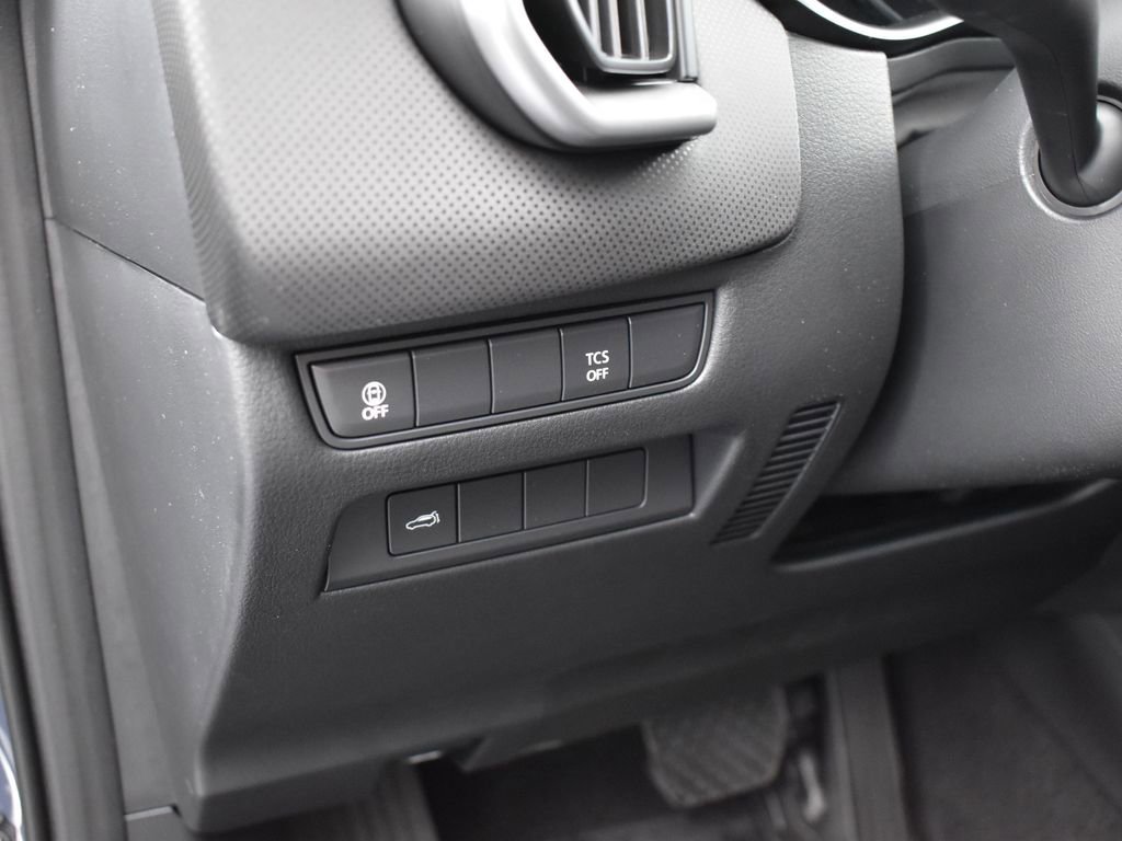 Certified 2025 MAZDA CX-50 AWD 2.5 S w/ Premium Package image 11