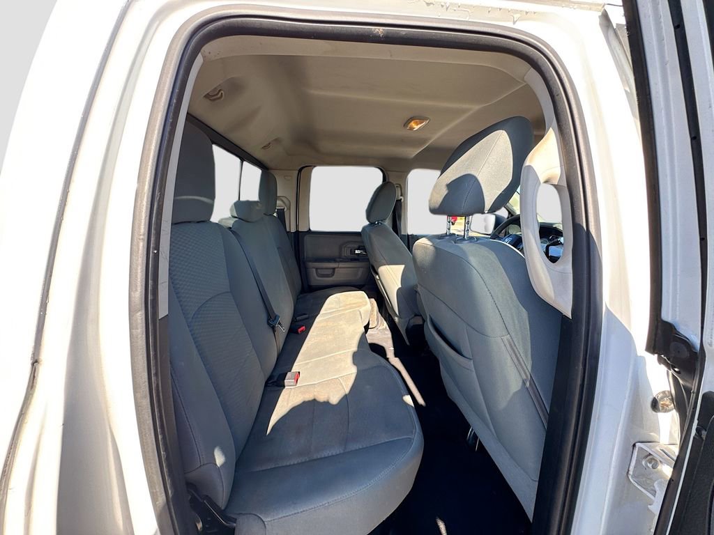 Used 2013 RAM 1500 Classic SLT w/ Premium Display Pkg RWD image 10