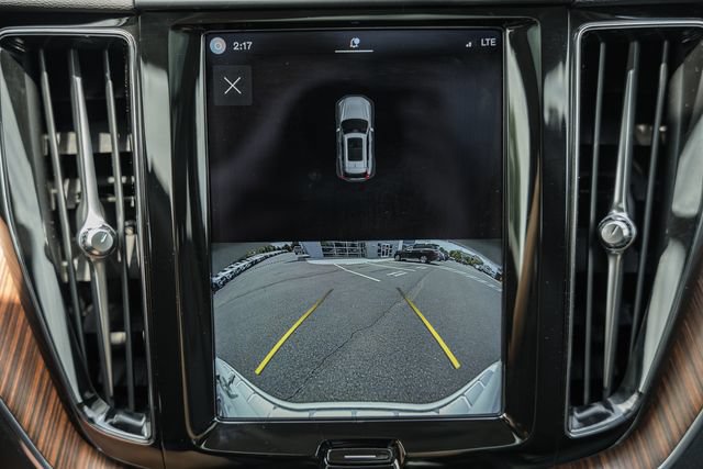 Certified 2023 Volvo XC60 T8 Plus w/ Climate Package AWD/4WD image 39