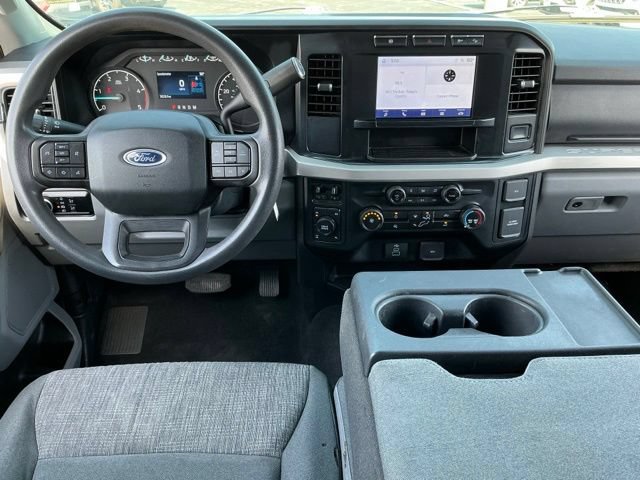 Used 2023 Ford F250 XLT w/ FX4 Off-Road Package AWD/4WD image 13