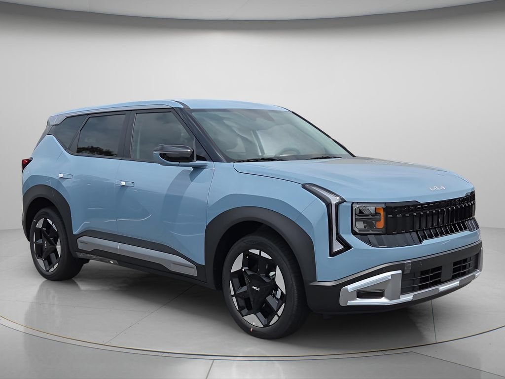 New 2027 Kia Seltos EX w/ EX Panoramic Sunroof Package FWD image 3
