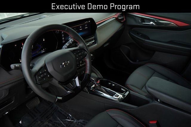 Used 2026 Chevrolet TrailBlazer RS w/ Convenience Package image 2