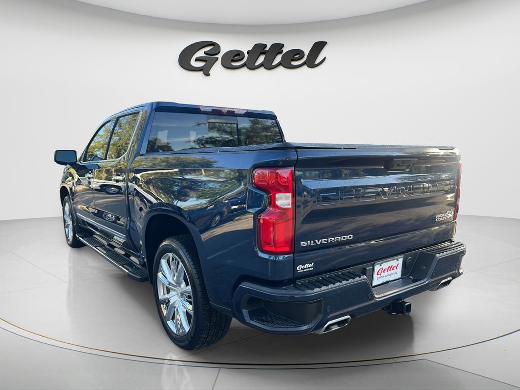Used 2022 Chevrolet Silverado 1500 High Country w/ High Country Premium Package AWD/4WD image 6