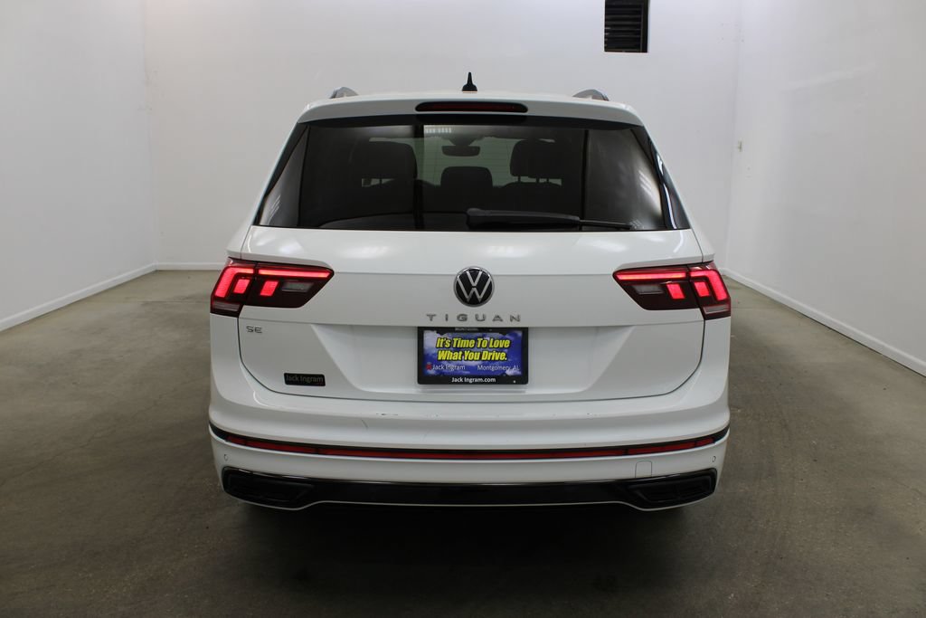 Used 2023 Volkswagen Tiguan SE R-Line FWD image 4