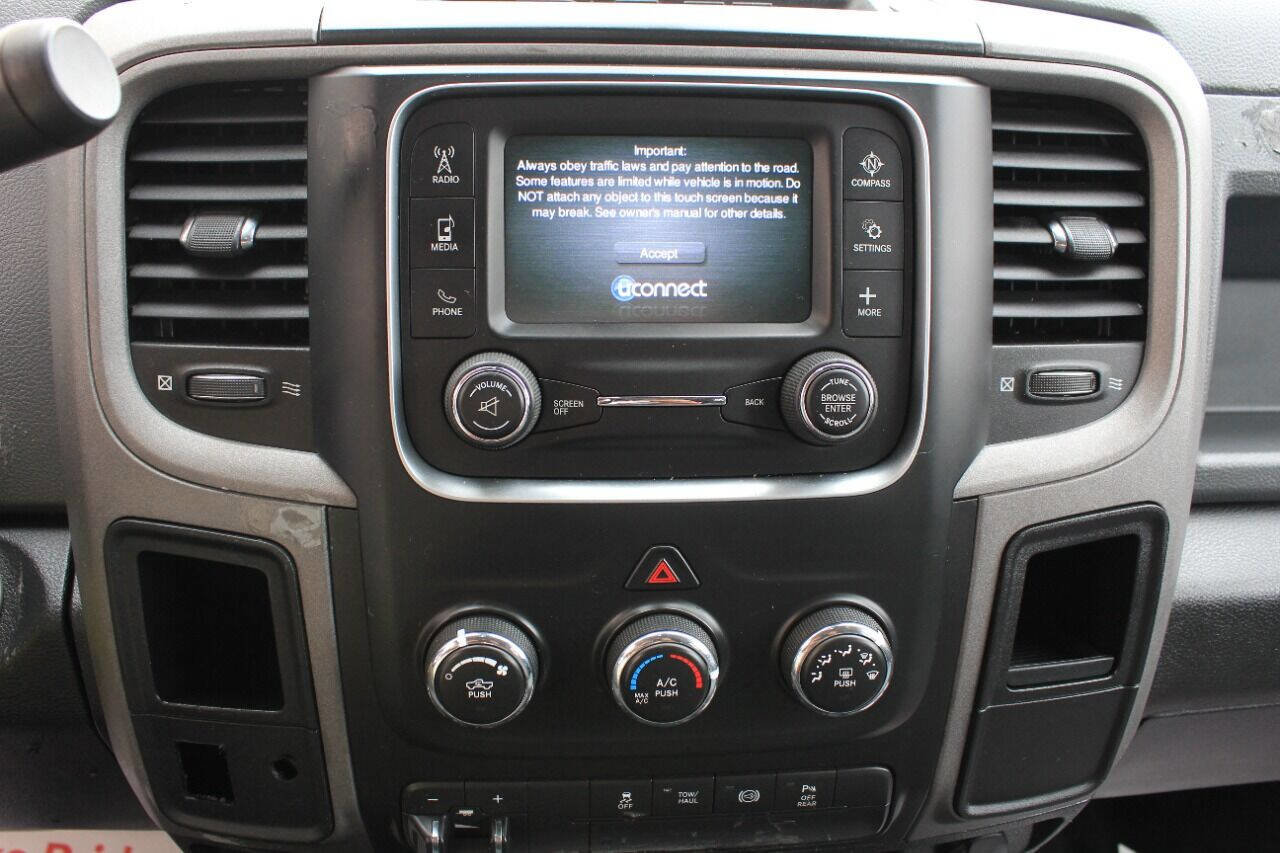 Used 2017 RAM 3500 Tradesman w/ Chrome Appearance Group image 21