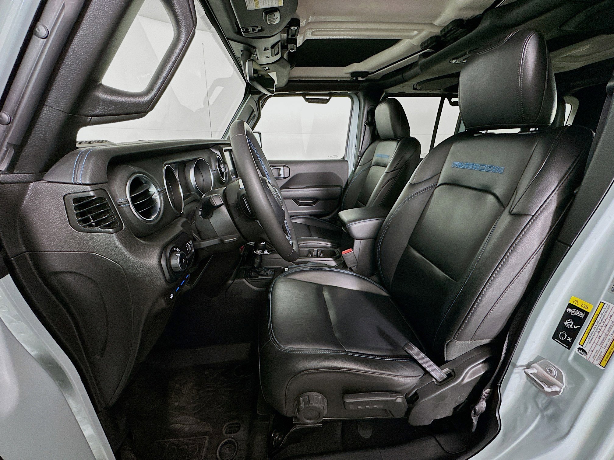 Used 2023 Jeep Wrangler Unlimited Rubicon 4xe w/ Cold Weather Group image 13