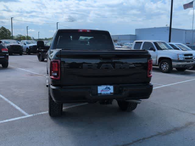 Used 2025 RAM 3500 Big Horn AWD/4WD image 7