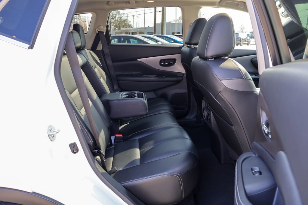 Used 2024 Nissan Murano SL FWD image 10