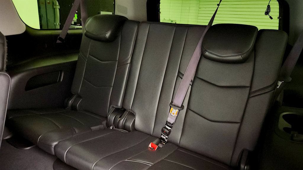 Used 2015 Cadillac Escalade ESV Premium AWD/4WD image 23