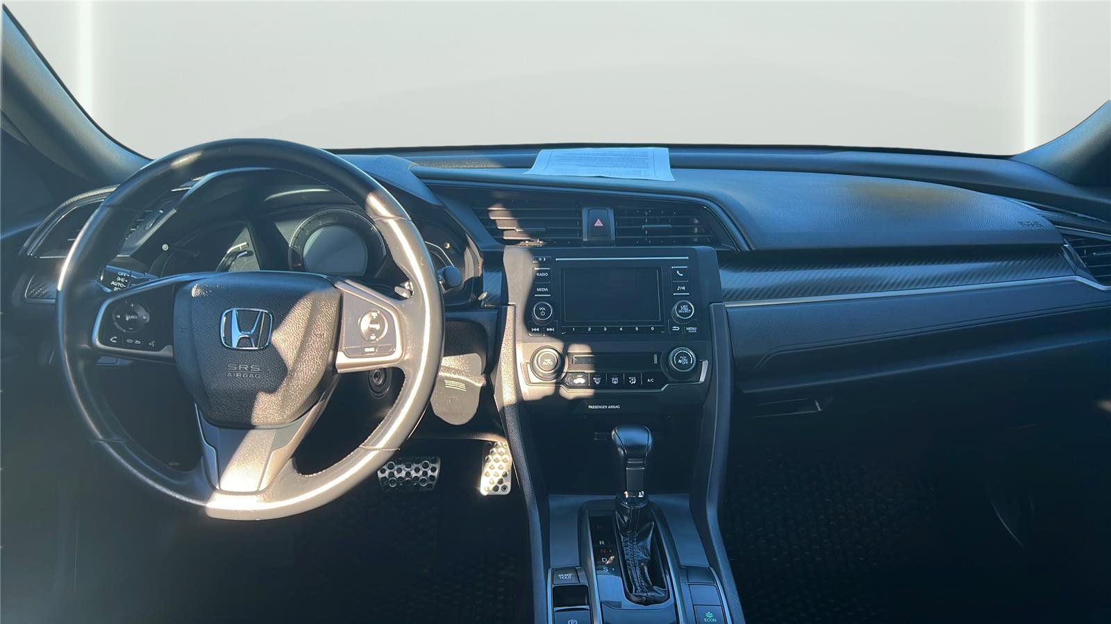 Used 2017 Honda Civic Sport image 9