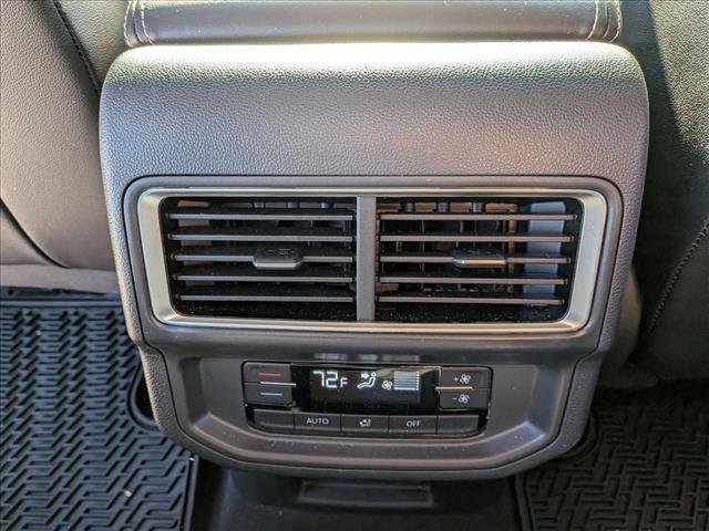 Used 2024 Volkswagen Atlas SE image 12