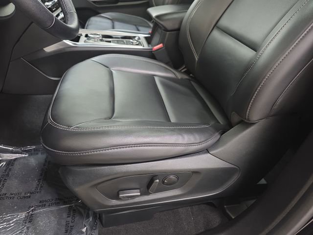 Used 2023 Ford Explorer XLT w/ Equipment Group 202A image 29