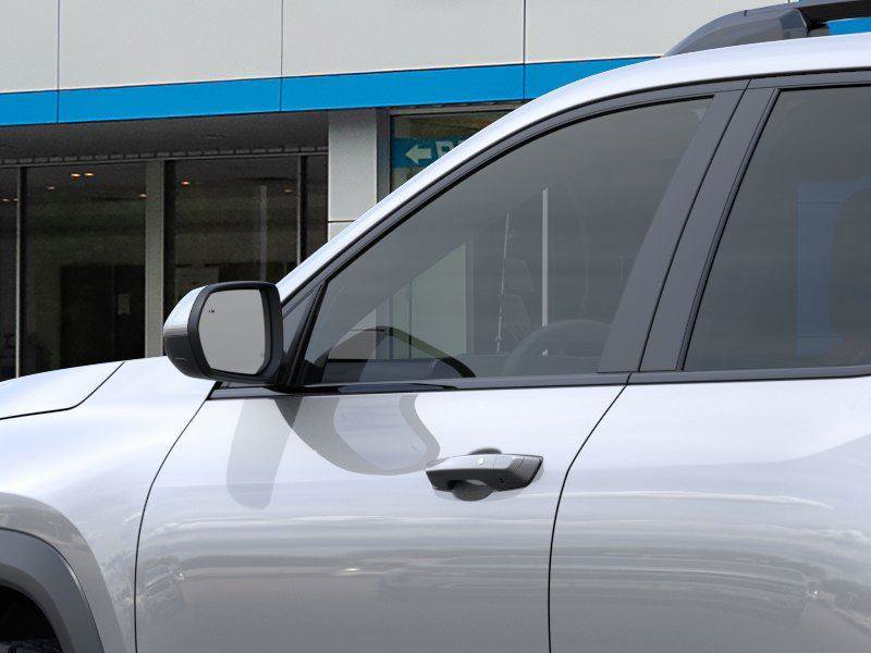 New 2026 Chevrolet Equinox ACTIV w/ Convenience Package III AWD/4WD image 12