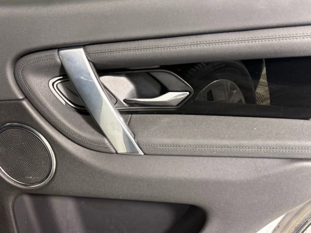 Used 2022 Land Rover Discovery Sport S image 27