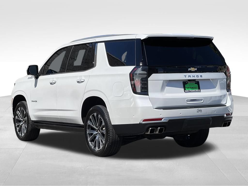 Used 2025 Chevrolet Tahoe High Country AWD/4WD image 3