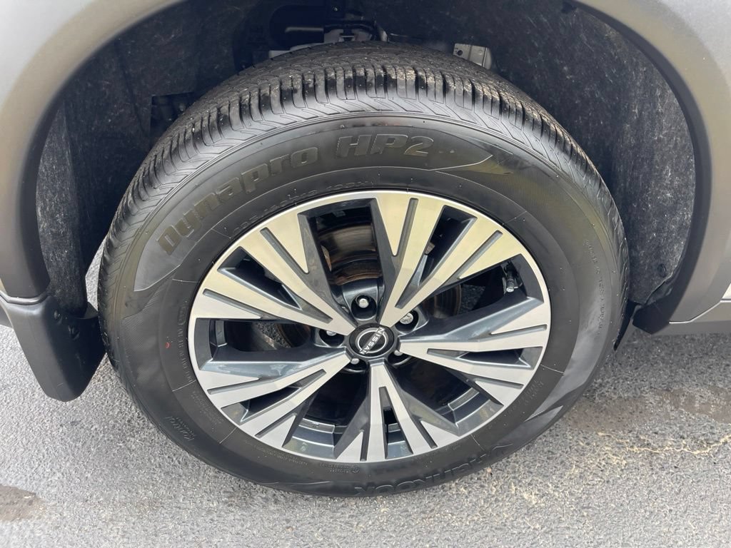 Certified 2023 Nissan Rogue SV w/ SV Premium B Package AWD/4WD image 29