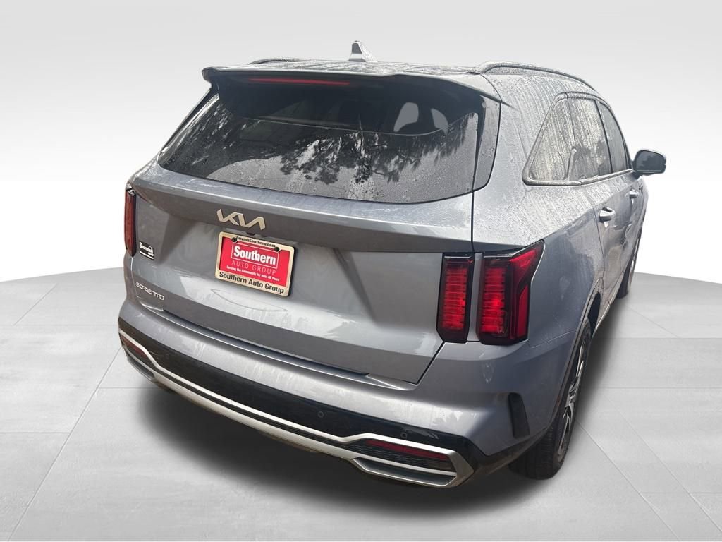 Used 2023 Kia Sorento S w/ Panoramic Sunroof Package image 11