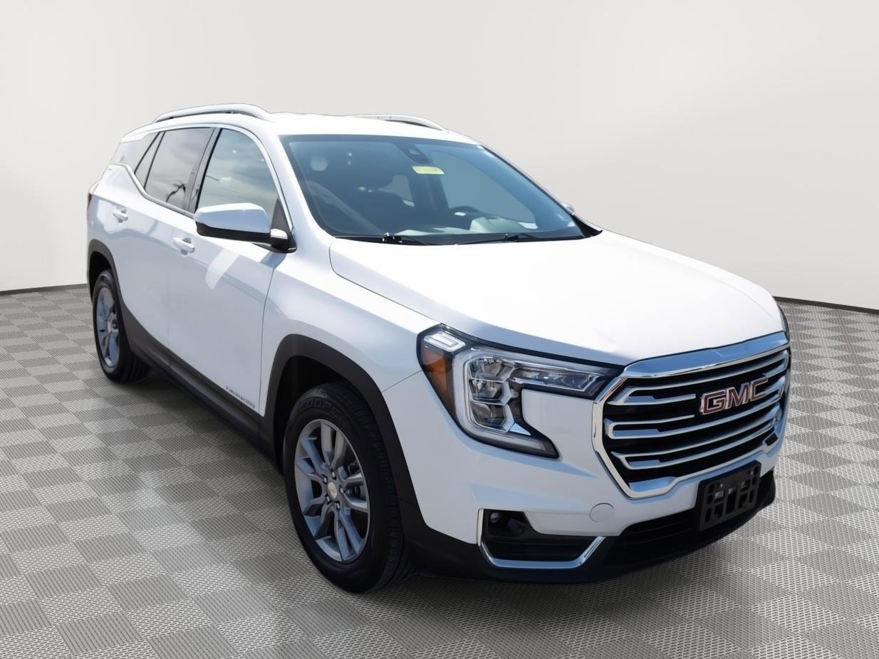 Used 2022 GMC Terrain SLT image 25