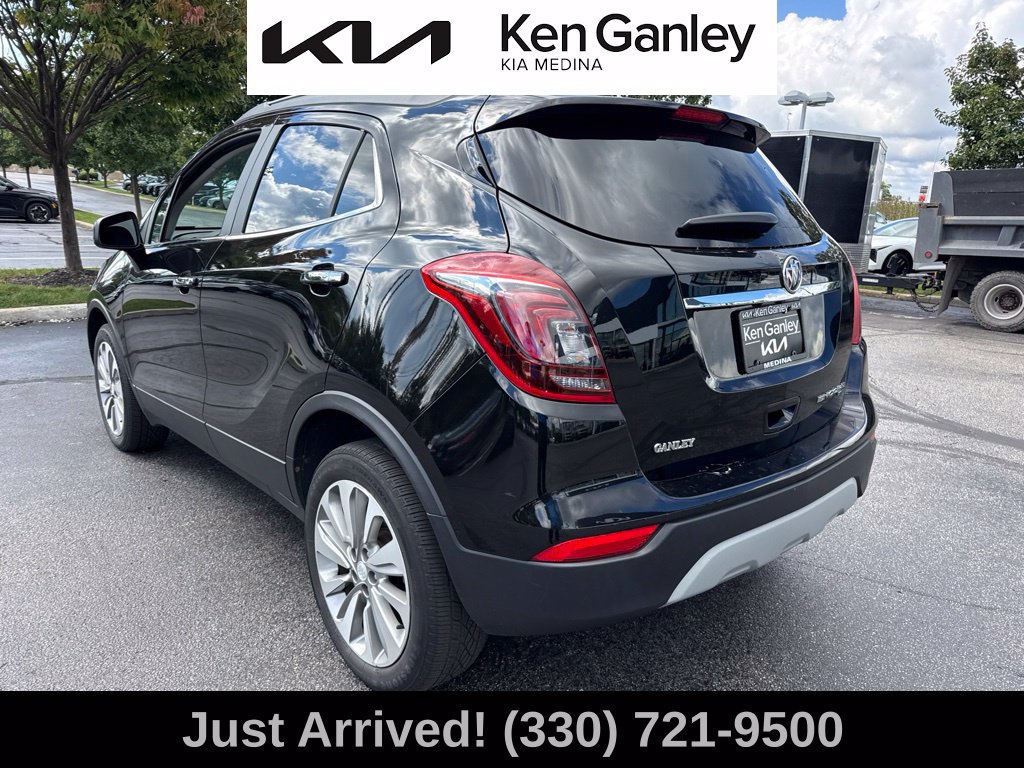 Used 2020 Buick Encore Preferred w/ Safety Package AWD/4WD image 3