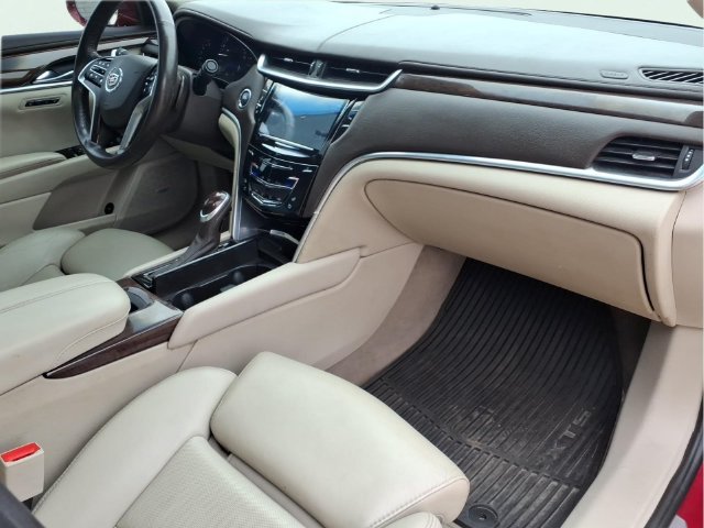 Used 2013 Cadillac XTS Luxury w/ Driver Awareness Package FWD image 24