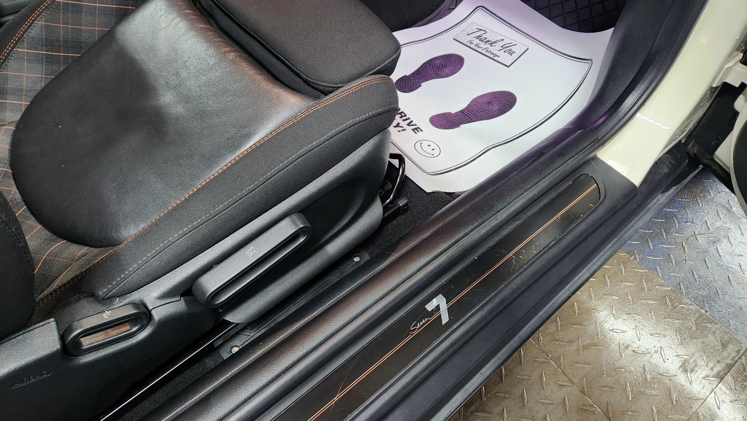 Used 2017 MINI Cooper S image 16