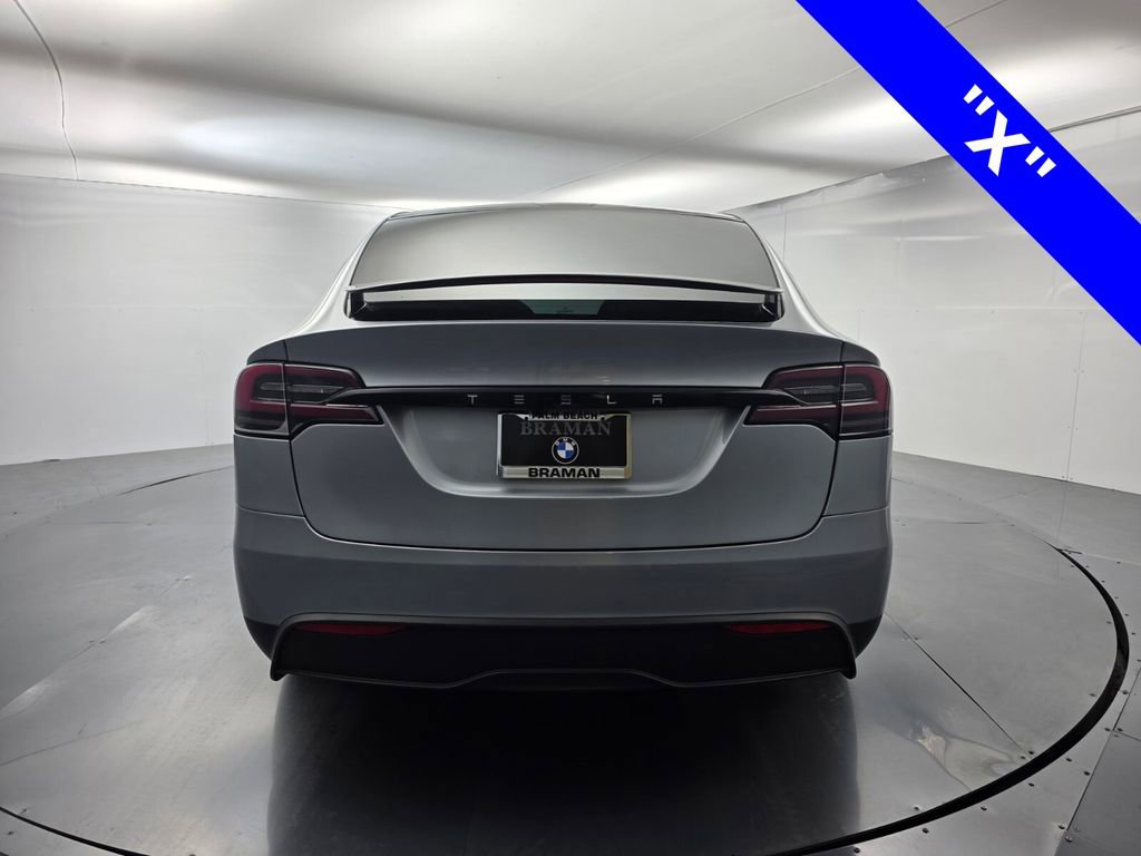 Used 2024 Tesla Model X image 5