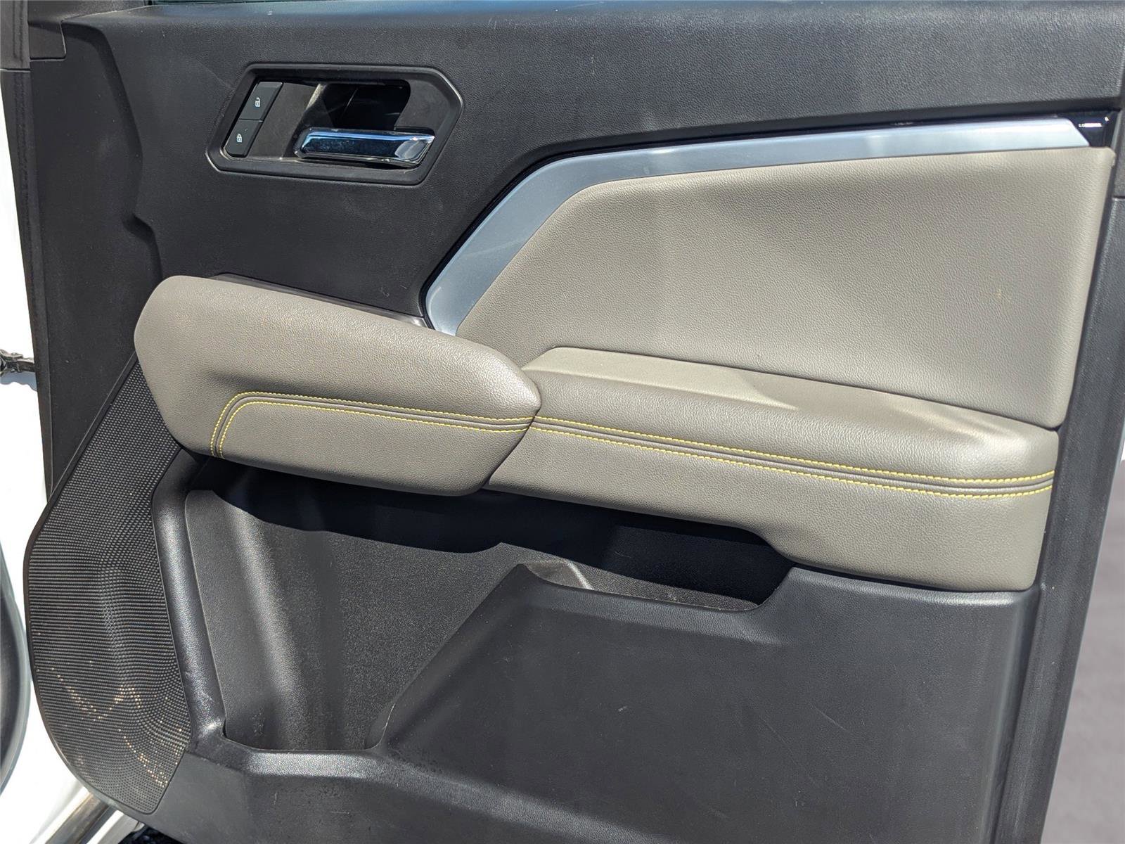 Used 2023 Chevrolet Colorado ZR2 w/ ZR2 Convenience Package III image 35