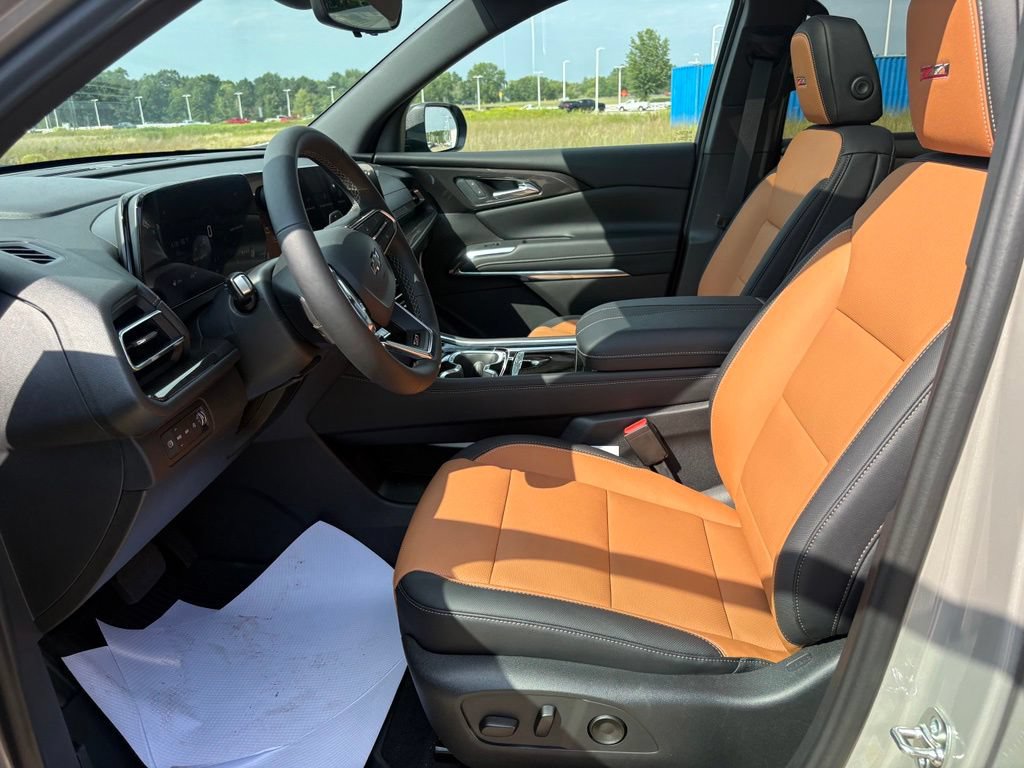 New 2027 Chevrolet Traverse Z71 w/ Driver Confidence Package AWD/4WD image 16